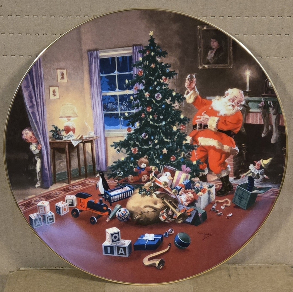 Hamilton Collection A Christmas Eve Visitor Plate